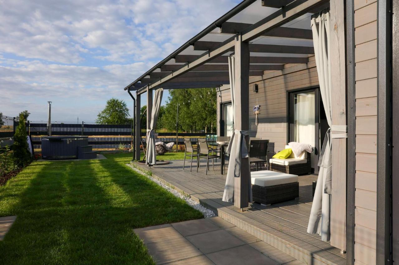 Jej I Jego - Eleganckie Domki Z Balia Na Wylacznosc Niewiesze Exterior photo